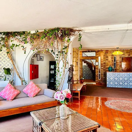 Bela Guest house 3*