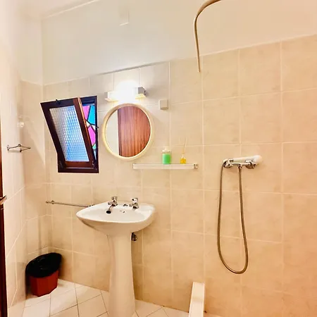 Guest house Bela 3*