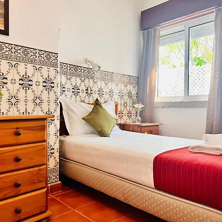 Guest house Bela 3*