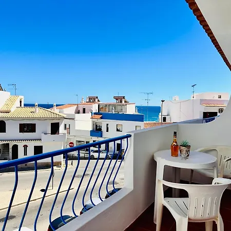 Guest house Bela 3*
