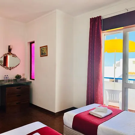 Guest house Bela 3*